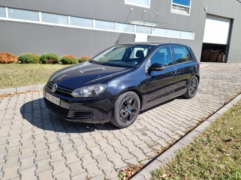 VW Golf 6 1.6 TDI, снимка 2 - Автомобили и джипове - 48022886