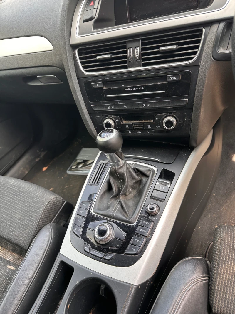 Audi A4 2.0tdi s line, снимка 8 - Автомобили и джипове - 51899848