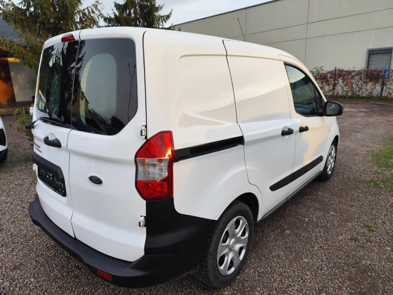 Ford Courier FORD Transit Courier 1.0 Trend, 100 к.с, снимка 7 - Автомобили и джипове - 52400105