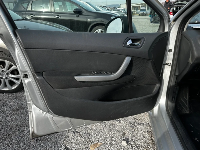 Peugeot 308, снимка 7 - Автомобили и джипове - 52625424