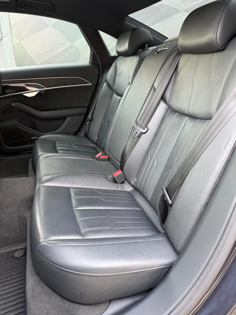 Audi A8 Бартер Лизинг, снимка 10 - Автомобили и джипове - 53113632