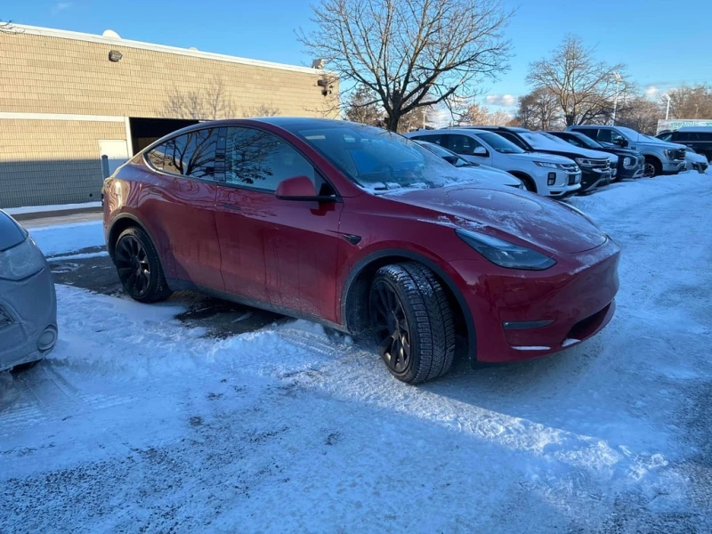 Tesla Model Y * Long Range * CARFAX * БЕЗ ПЪРВОНАЧАЛНА ВНОСКА, снимка 3 - Автомобили и джипове - 53204883