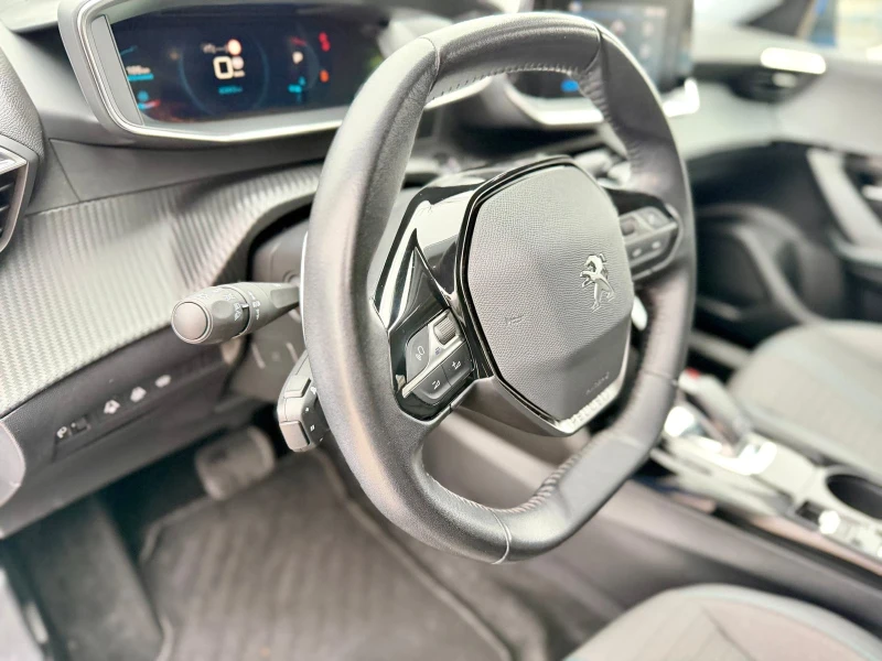 Peugeot 2008 1.2i 130кс * Автоматик* * CarPlay* * Led* , снимка 10 - Автомобили и джипове - 53410995