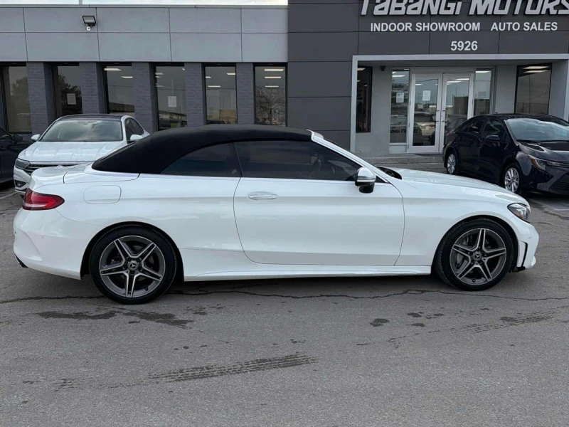 Mercedes-Benz C 300 AMG LINE/KEYLESS/HEATED SEATS, снимка 4 - Автомобили и джипове - 53535094