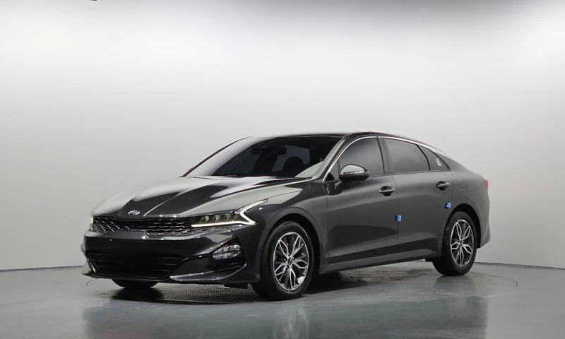 Kia K5 - 31896 лв. / 16308.17 € - 73162539 1