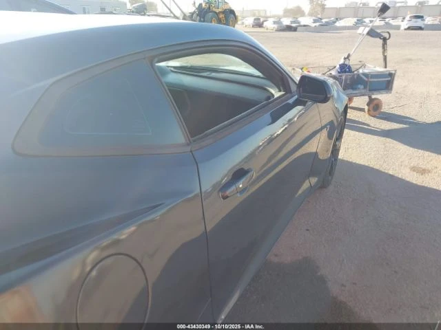 Chevrolet Camaro 1LT - изображение 6