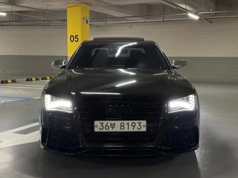 Audi S8 4.0 TFSI Quattro, снимка 2 - Автомобили и джипове - 55134051