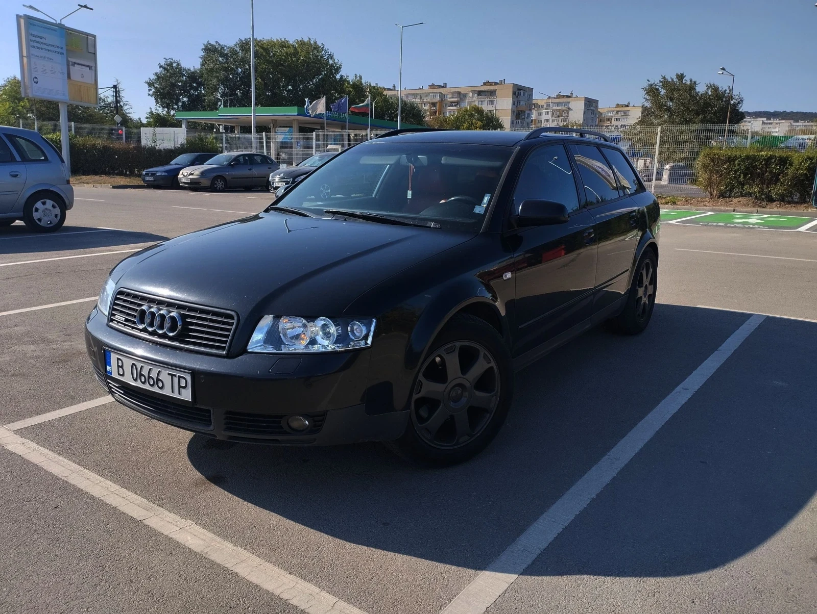 Audi A4 3.0i quattro - изображение 2