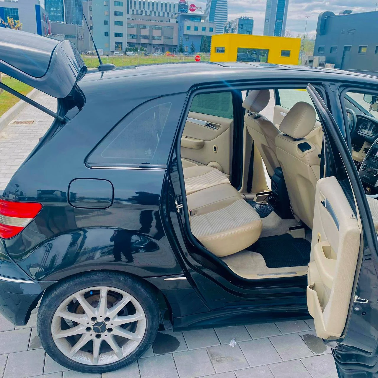 Mercedes-Benz B 200 CDI - изображение 5