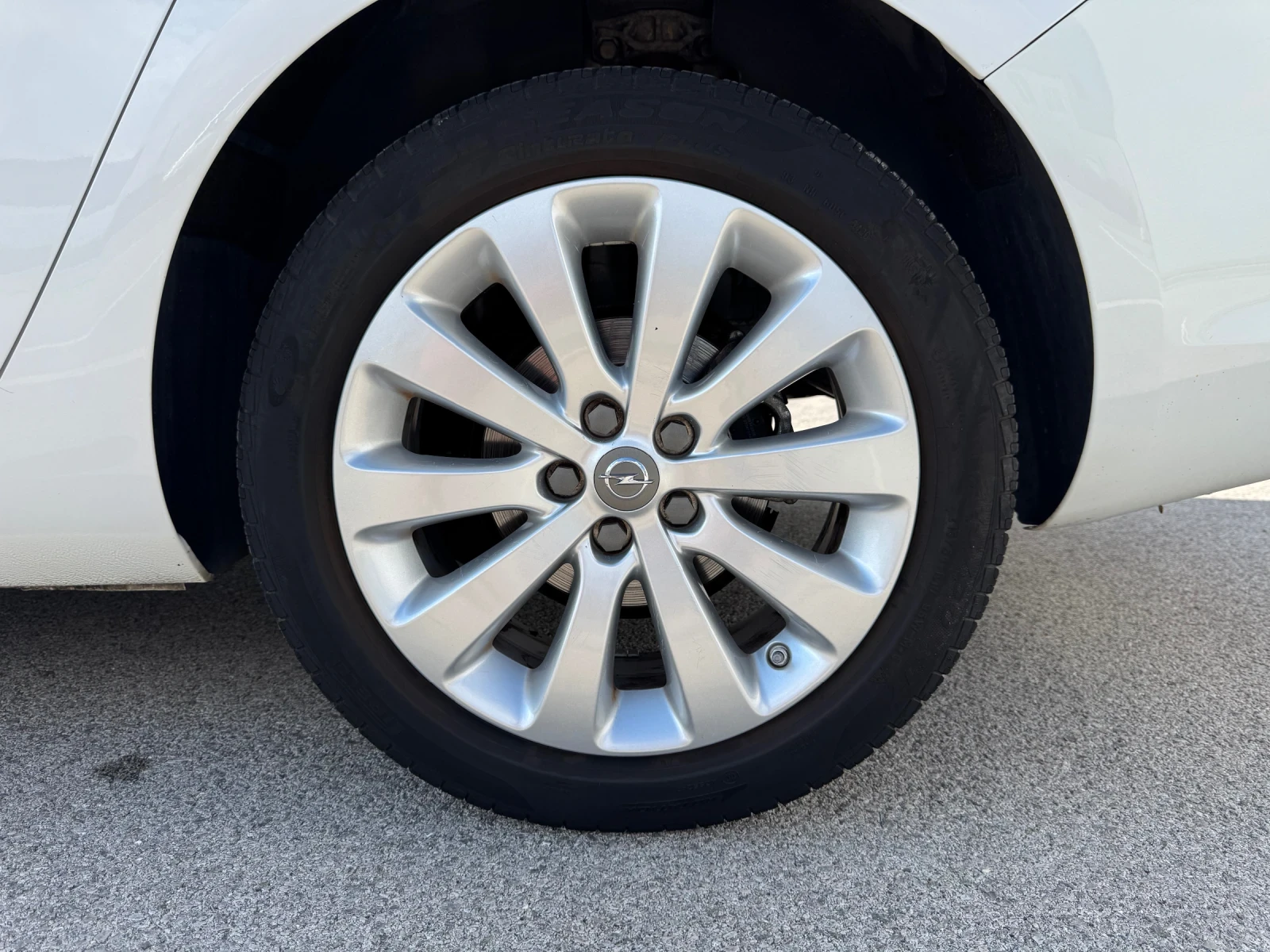 Opel Astra 1.4 GPL -   - EURO 6B -  77.000 km!!! | Mobile.bg   16