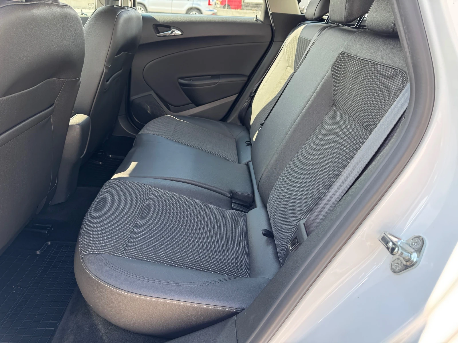 Opel Astra 1.4 GPL -   - EURO 6B -  77.000 km!!! | Mobile.bg   13