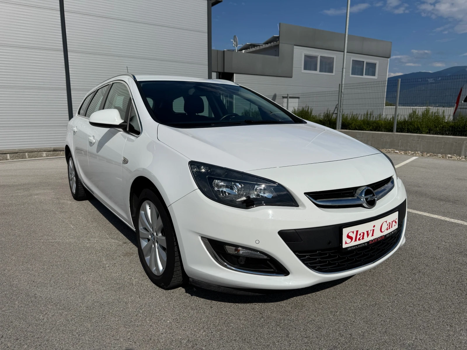Opel Astra 1.4 GPL - ОРИГИНАЛНА ГАЗ - EURO 6B -  77.000 km!!! - изображение 3