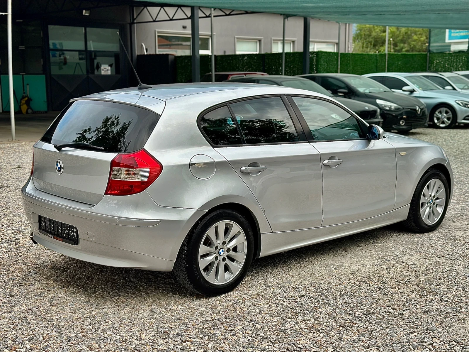 BMW 120 ПОДГРЕВ/ПАРКТРОНИК/АВТОПИЛОТ - изображение 5
