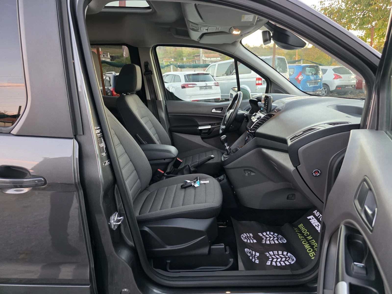 Ford Tourneo Connect 1.5 TDCI 120 ..  /  /  | Mobile.bg   11