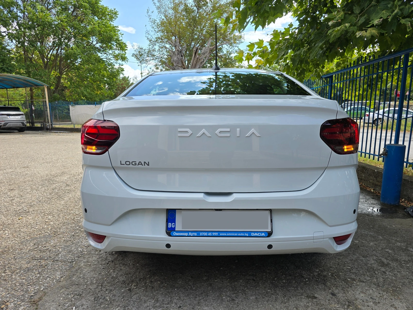 Dacia Logan Expression ECO-G 100 Гаранция - изображение 4