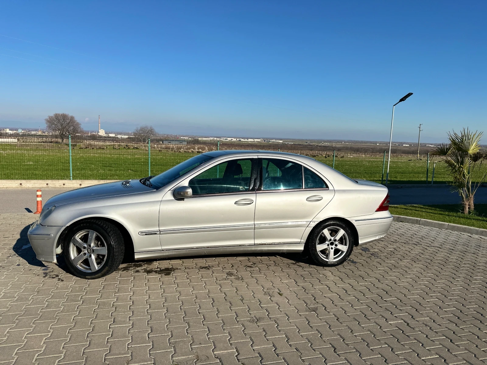 Mercedes-Benz C 270 Cdi - изображение 3