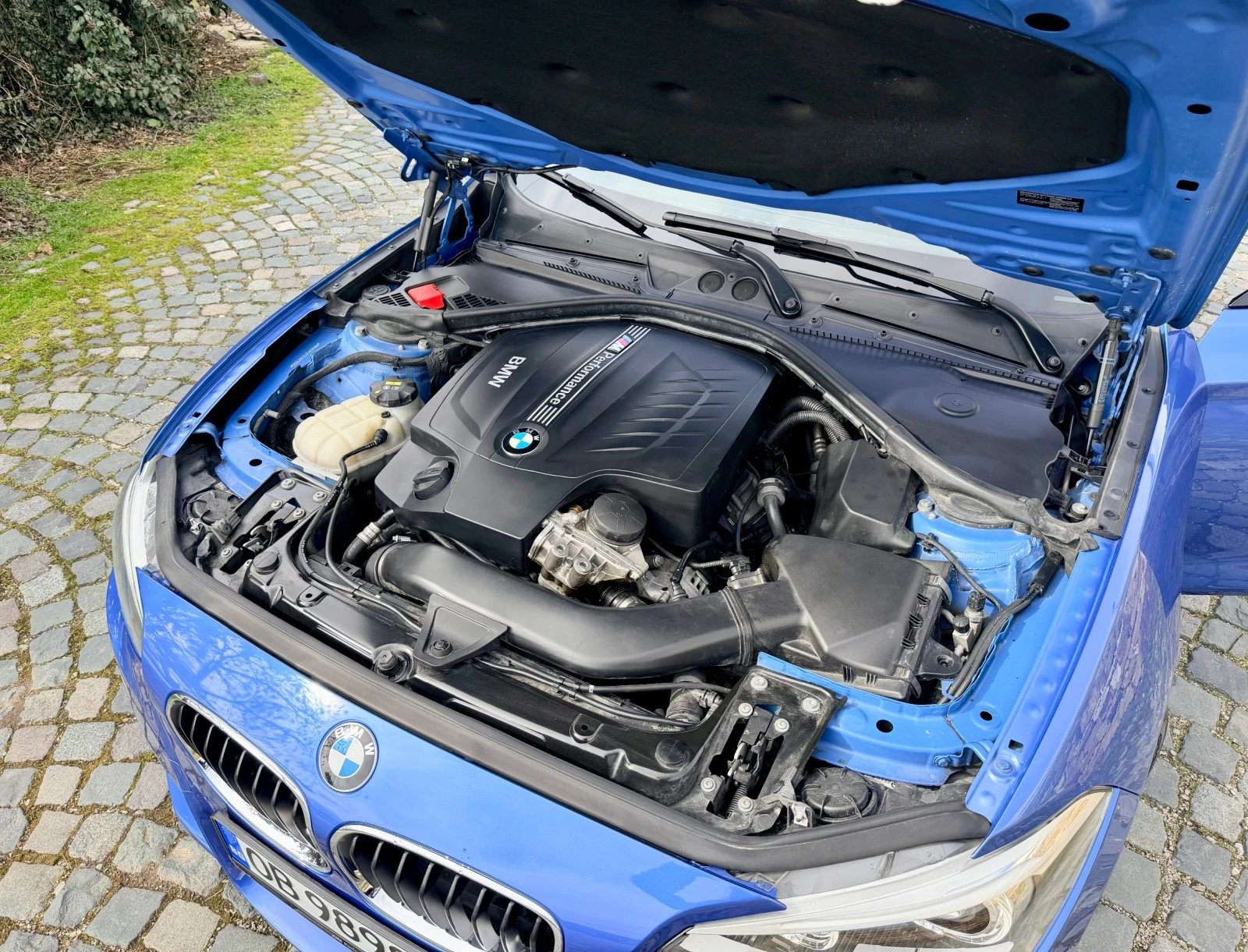 BMW M135 xDrive , снимка 16 - Автомобили и джипове - 53727458