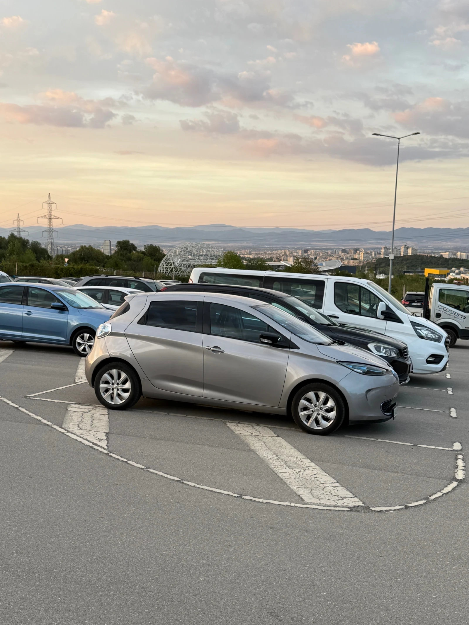 Renault Zoe Q210 | Mobile.bg � ����������� 12