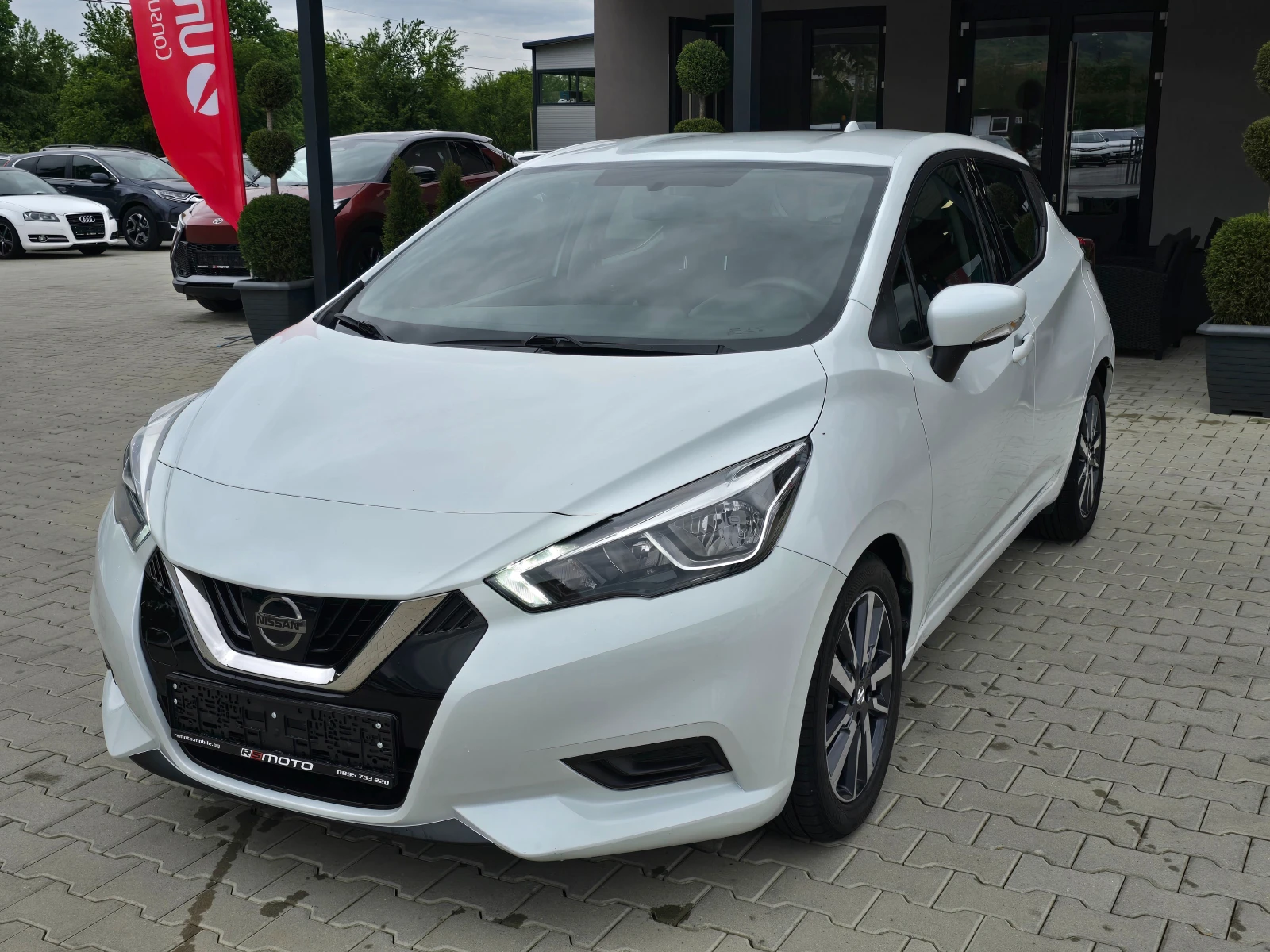 Nissan Micra 1.5DCI, Камера, Нави, Дистроник, Лайн-Асист!, снимка 5 - Автомобили и джипове - 54509133