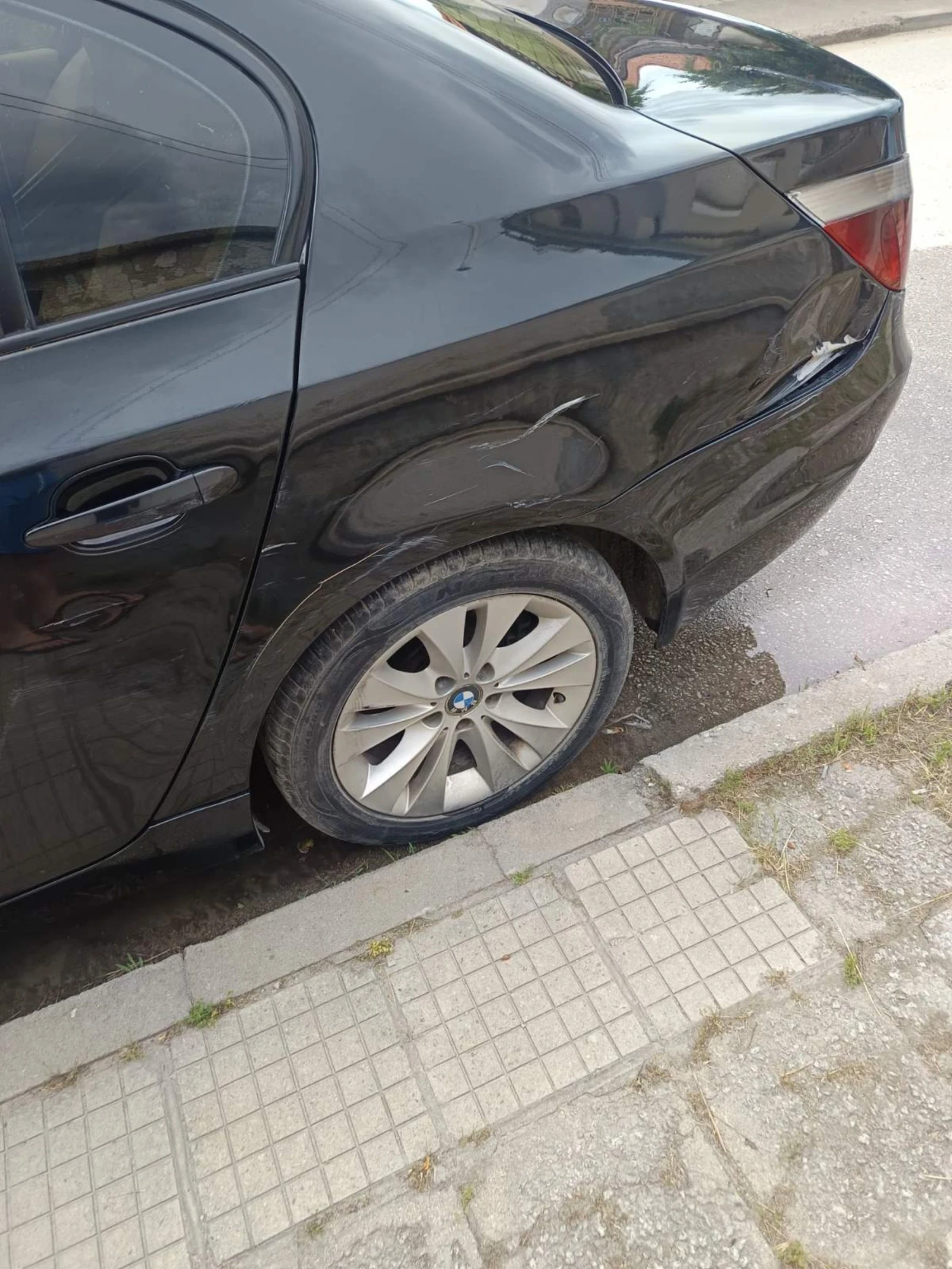 BMW 530, снимка 4 - Автомобили и джипове - 54745464