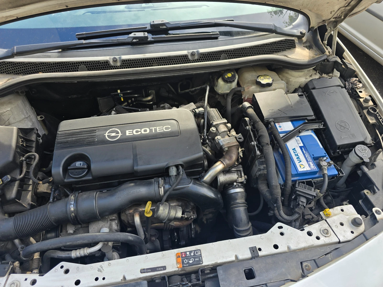 Opel Astra 1.7 CDTI SPORT TOURER 110 кс, снимка 12 - Автомобили и джипове - 55085662