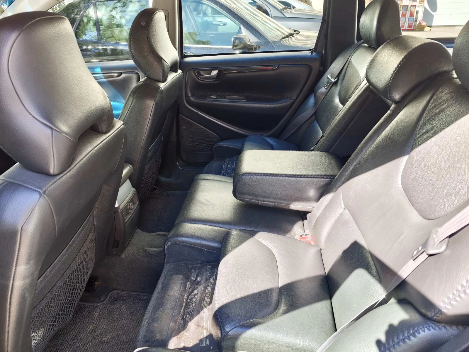 Volvo Xc70, снимка 9 - Автомобили и джипове - 55977115