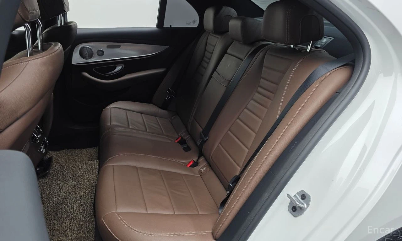 Mercedes-Benz E 300 4MATIC* BURMESTER* ���������* ���������* �����* 36 | Mobile.bg � ����������� 14