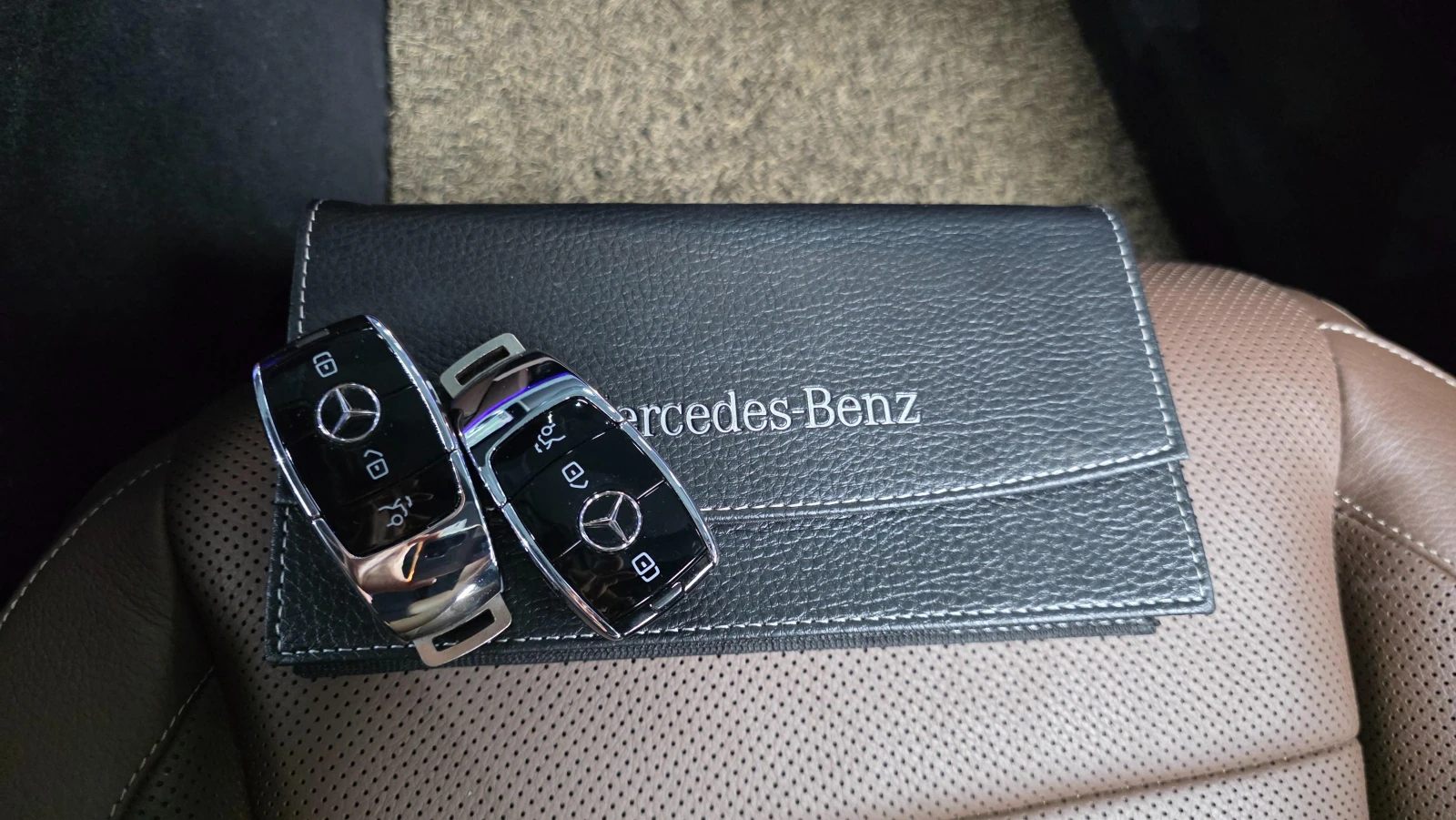 Mercedes-Benz E 300 4MATIC* BURMESTER* ���������* ���������* �����* 36 | Mobile.bg � ����������� 16