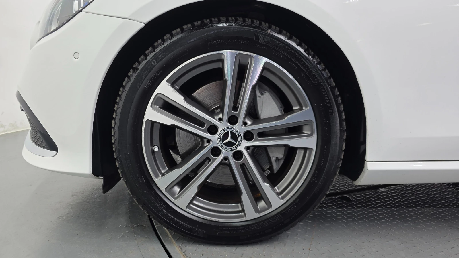 Mercedes-Benz E 300 4MATIC* BURMESTER* ���������* ���������* �����* 36 | Mobile.bg � ����������� 6