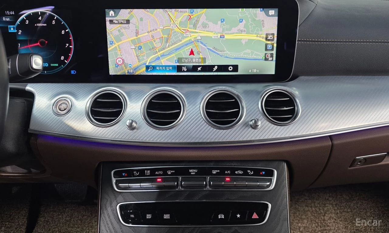 Mercedes-Benz E 300 4MATIC* BURMESTER* ���������* ���������* �����* 36 | Mobile.bg � ����������� 10