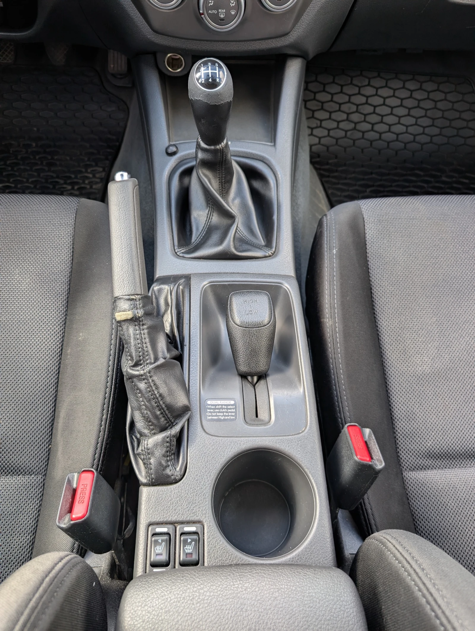 Subaru Impreza 2.0R AWD / LPG / 5MT / Dual Range, снимка 13 - Автомобили и джипове - 56235162