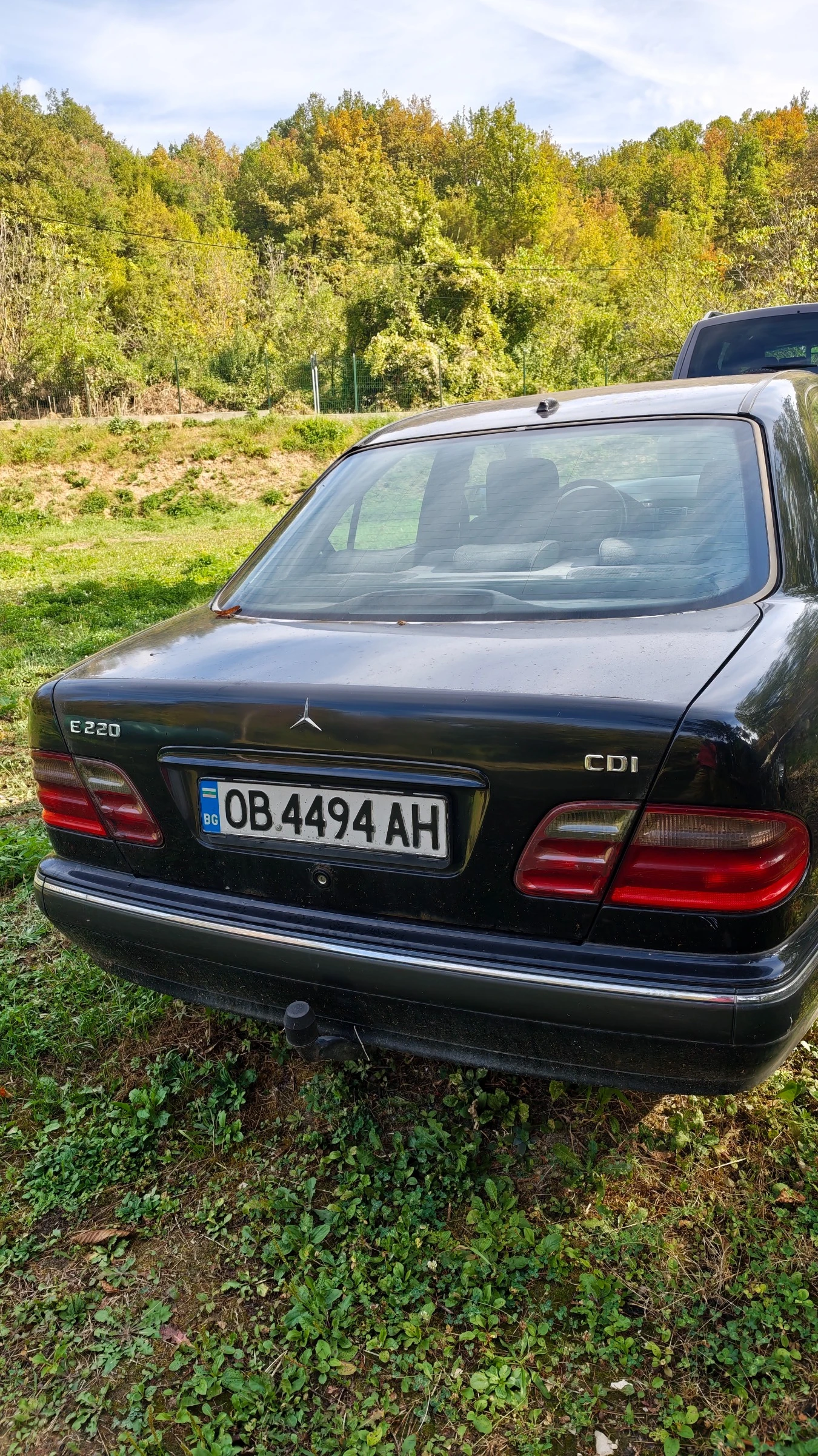 Mercedes-Benz E 220 2.2 CDI, снимка 4 - Автомобили и джипове - 56256489