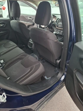 Jeep Cherokee 2.0 MULTIJET 4x4, снимка 12