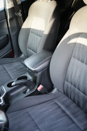 Kia Sportage 1.6 GDI 131К.С., снимка 12