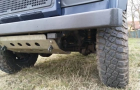 Land Rover Defender 2.4TDCI - 3000 € / 5867.49 лв. - 16547843 5