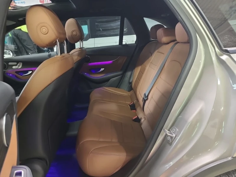 Mercedes-Benz GLC 300 * CARFAX * , снимка 13 - Автомобили и джипове - 52716015