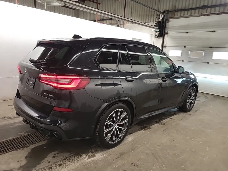 BMW X5 2022 XDRIVE45E * CARFAX * БЕЗ ПЪРВОНАЧАЛНА ВНОСКА, снимка 4 - Автомобили и джипове - 53097471