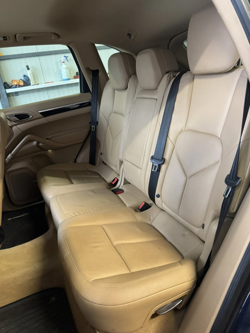 Porsche Cayenne 3.6 V6, снимка 16 - Автомобили и джипове - 53122371