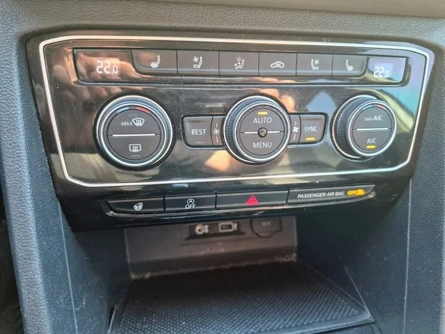 VW Atlas 3.6L Highline 4Motion | Panoramic | Navigation, снимка 15 - Автомобили и джипове - 55135671