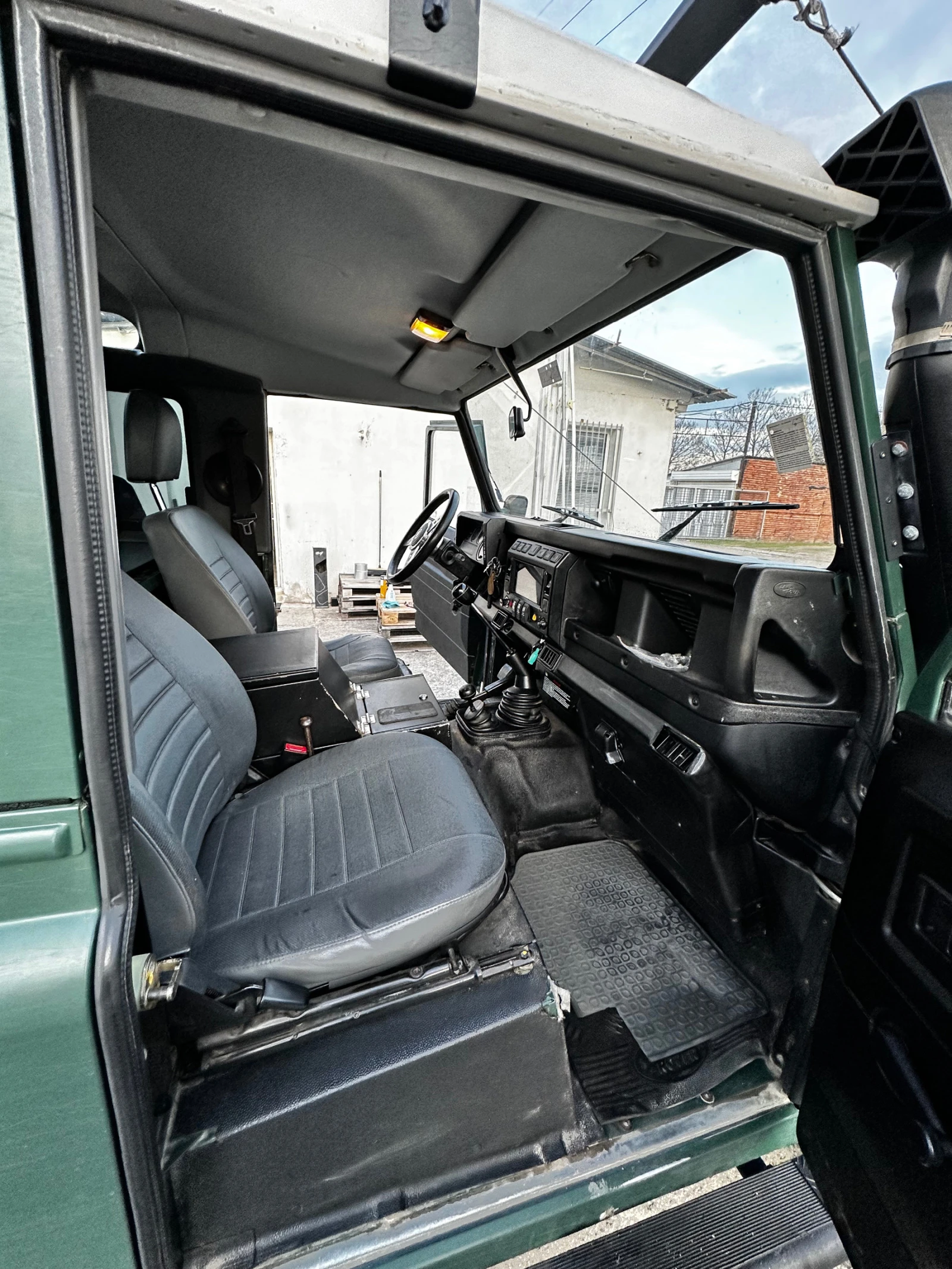 Land Rover Defender Land Rover Defender 90 TD5 - изображение 6