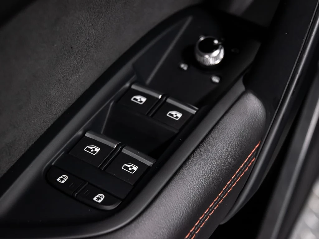 Audi SQ5 PROGRESSIV 3.0 TFSI QUATTRO RED INT REAR VIEW  CAR | Mobile.bg � ����������� 16