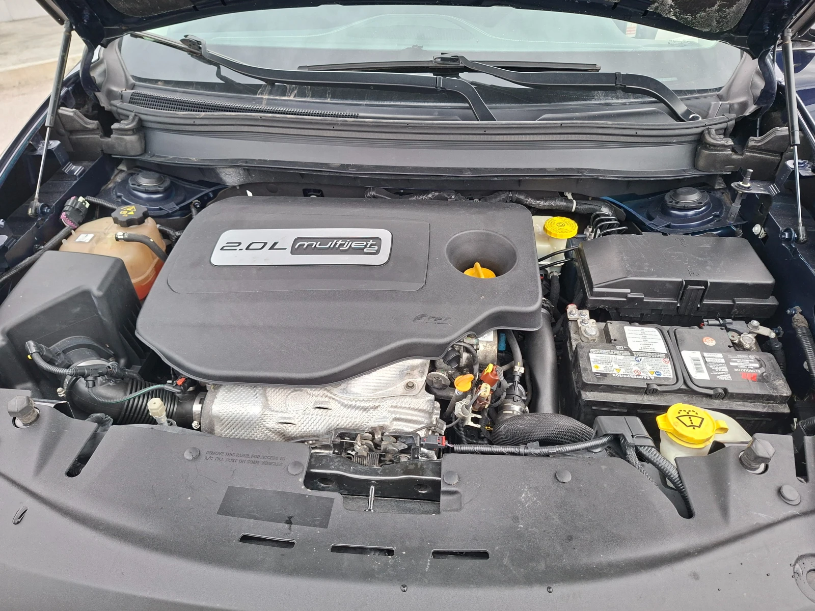 Jeep Cherokee 2.0 MULTIJET 4x4, снимка 16 - Автомобили и джипове - 53935367