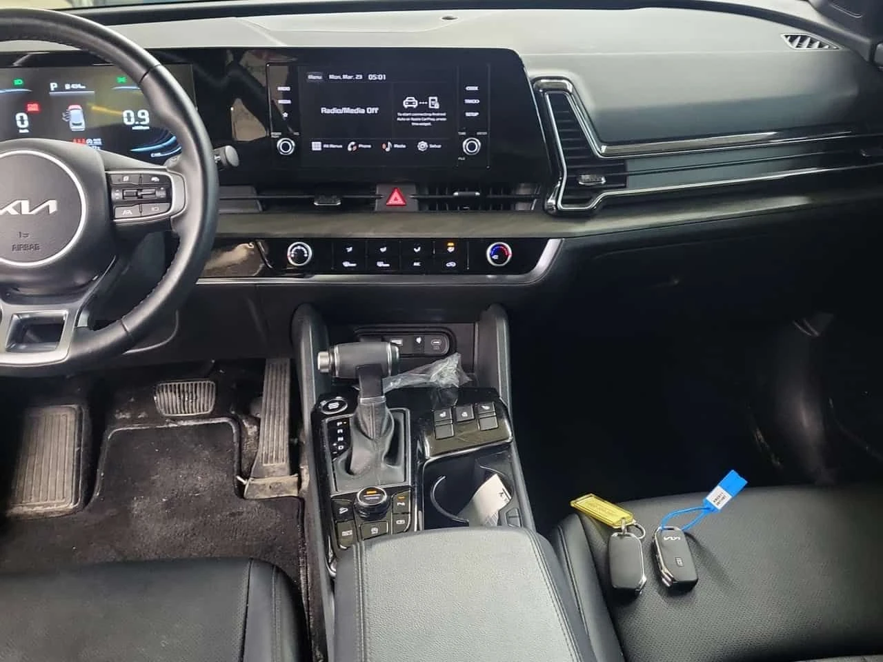 Kia Sportage X LINE| LANE ASSIST| 2 КЛЮЧА| CARFAX , снимка 10 - Автомобили и джипове - 54111754