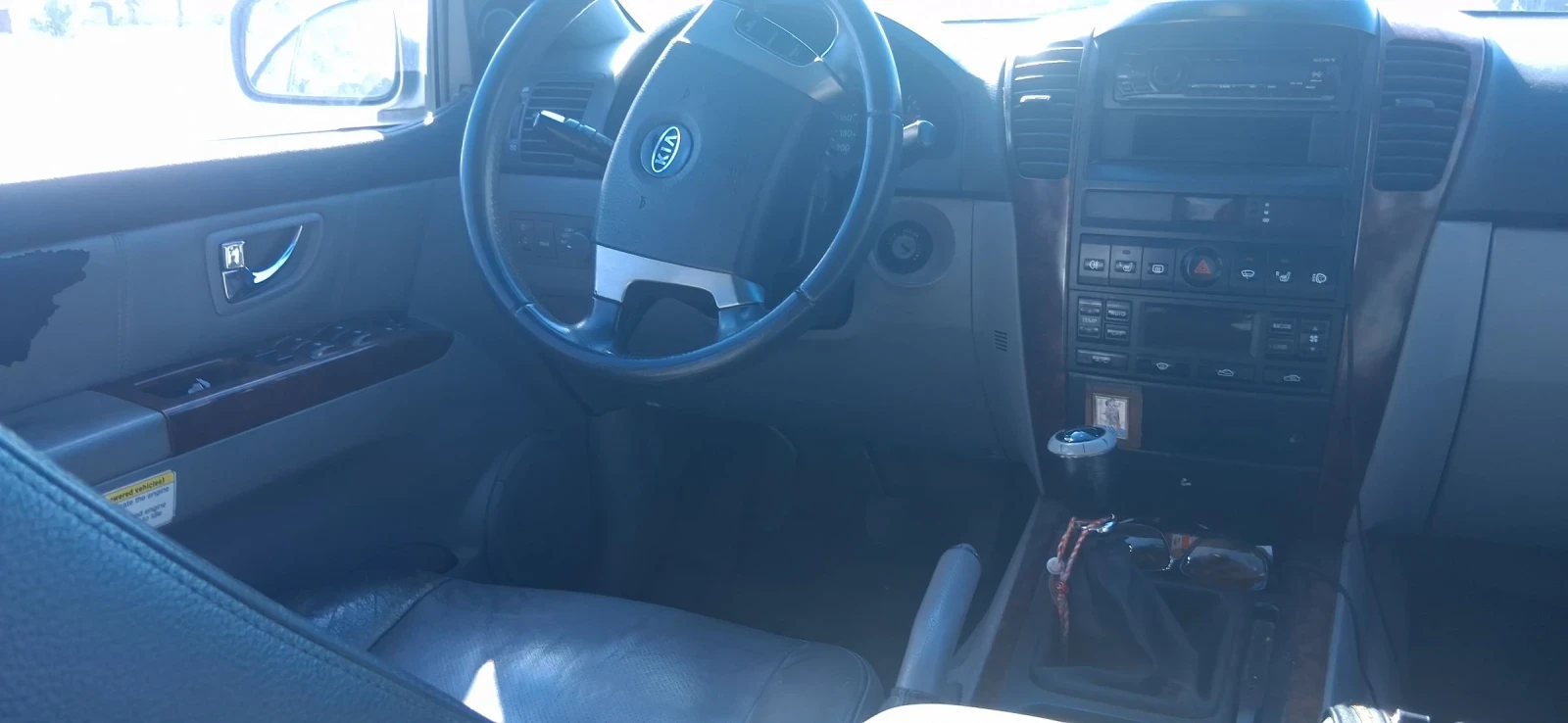 Kia Sorento 2.5, снимка 9 - Автомобили и джипове - 54294652