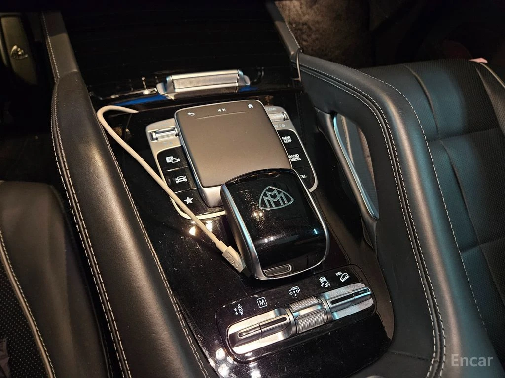 Mercedes-Benz GLS 600 MAYBACH* 4MATIC* Maybach/Burm/HuD/RSE/MultiBe, снимка 9 - Автомобили и джипове - 54388059