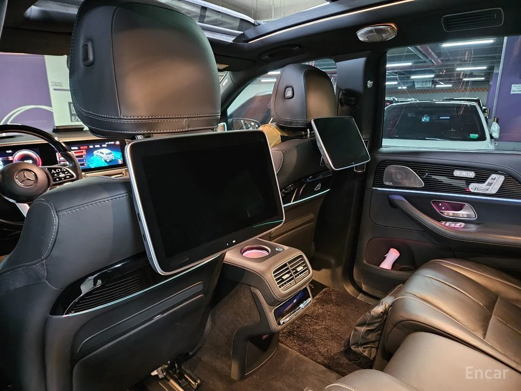 Mercedes-Benz GLS 600 MAYBACH* 4MATIC* Maybach/Burm/HuD/RSE/MultiBe, снимка 7 - Автомобили и джипове - 54388059