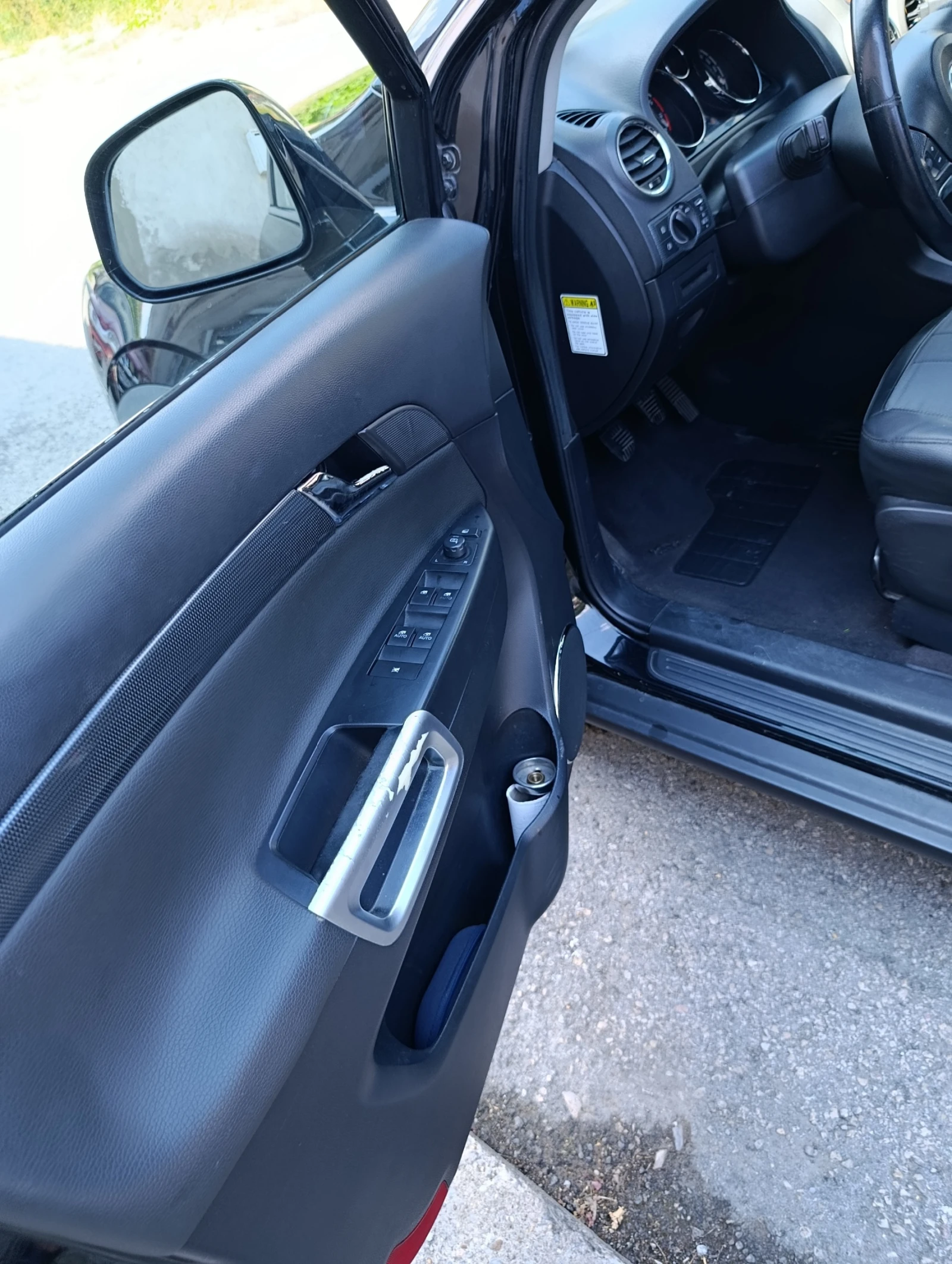 Opel Antara 2.4 LPG, снимка 11 - Автомобили и джипове - 55642687