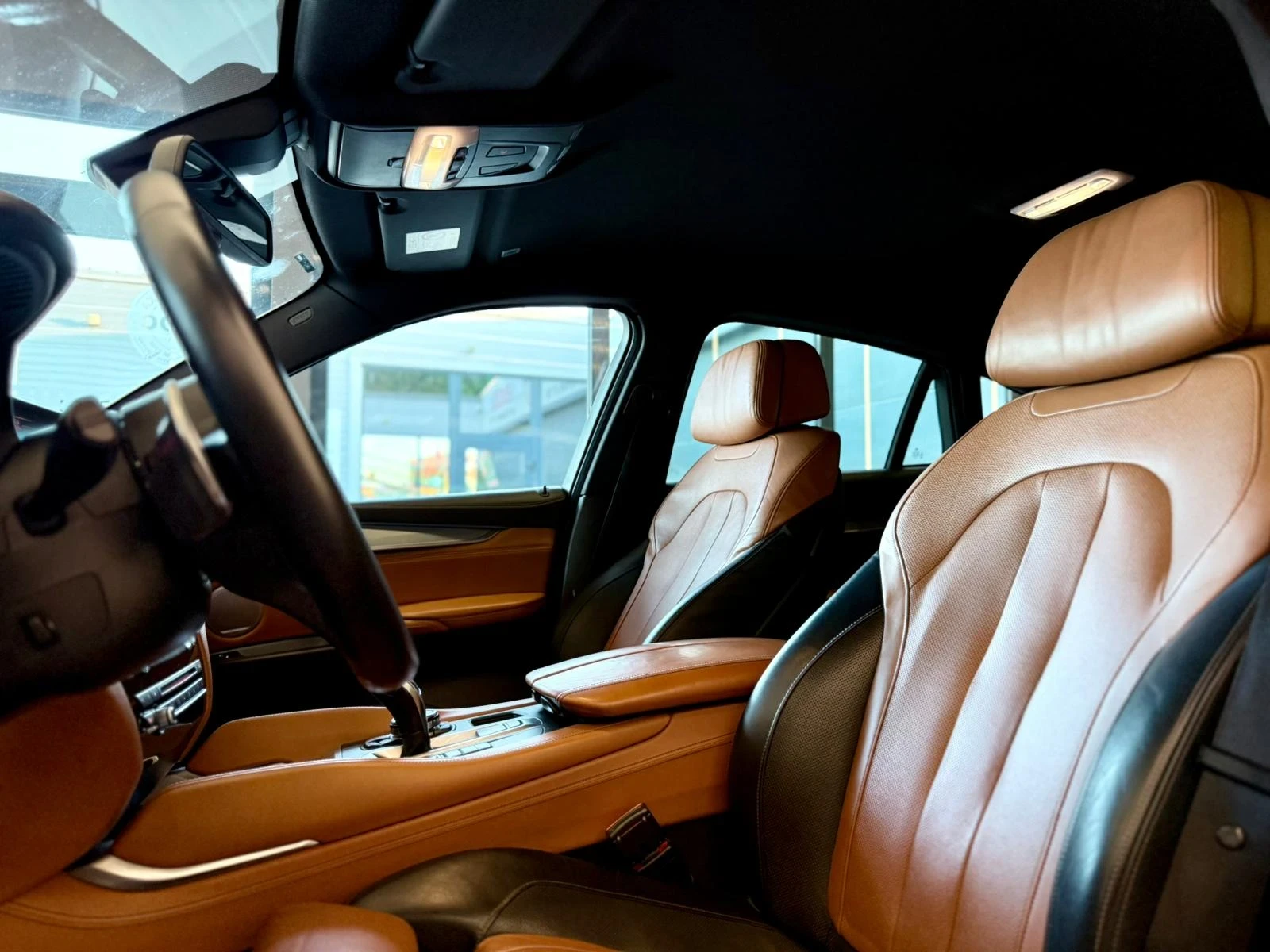 BMW X6 M50d* B&O* Laser* HU* Подгрев* Обдух* Лизинг, снимка 9 - Автомобили и джипове - 55645095