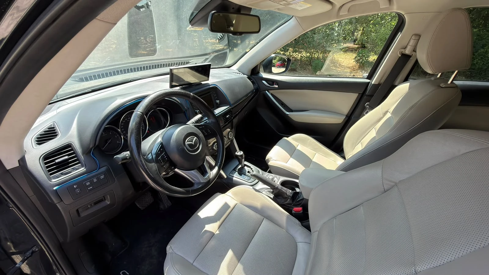 Mazda CX-5 2.2/ 4x4 - SkyActive Перфектно поддържан!! , снимка 5 - Автомобили и джипове - 55686205