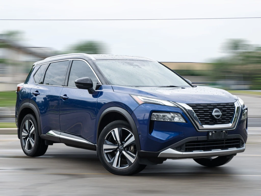 Nissan Rogue PLATINUM* AWD* HEAD UP* CARPLAY* PANO* KEYLESS* 